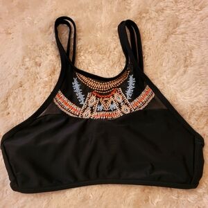 Reel Legends Cute embroidered bikini top!